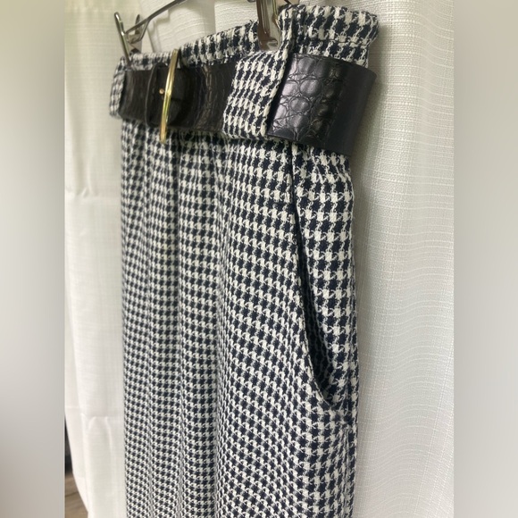 Vintage 1980's Mitchell Mitchell Pencil Skirt W/Belt, Size 10 - Picture 9 of 10